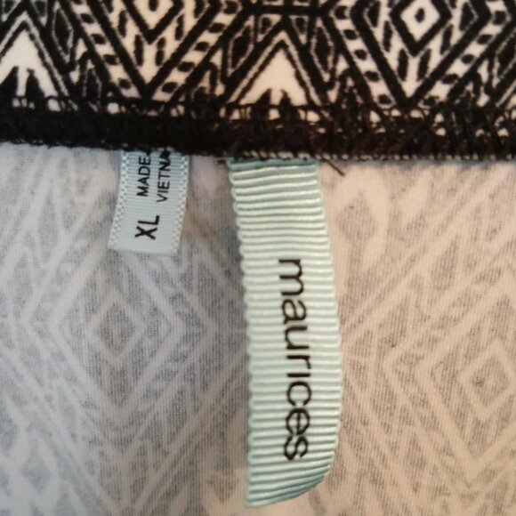 Maurices Maxi Skirt Stretch Black White Women’s Size XL Aztec/tribal print - Picture 3 of 7
